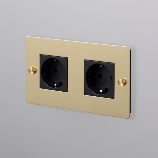 2G SOCKET BRASS